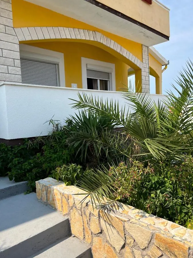 Apartment Vujcic 2 Donji Okrug   Donji Okrug (Ciovo)