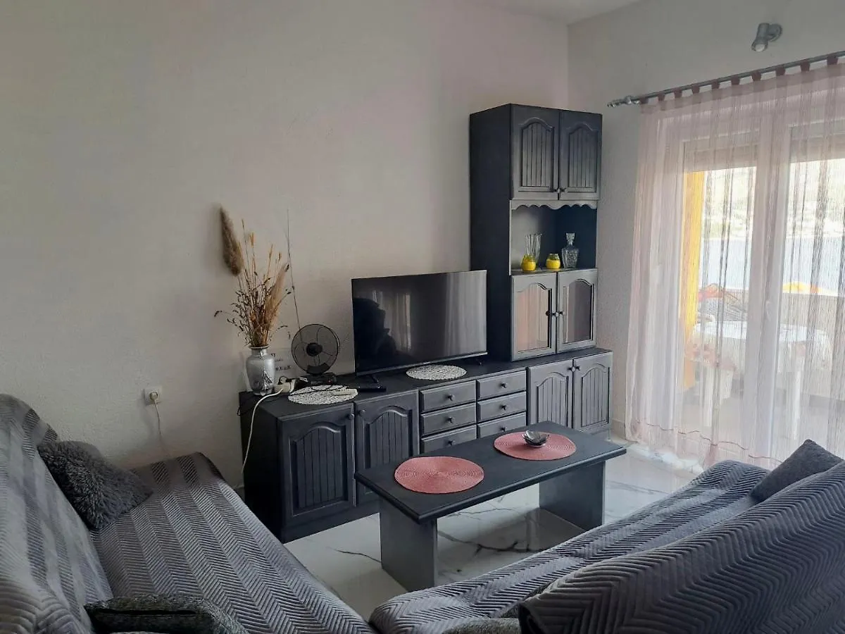 Apartment Vujcic 2 Donji Okrug